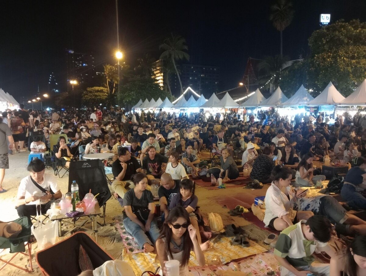 Fototour: Zweite Woche des Pattaya Musikfestivals zieht viele Besucher an